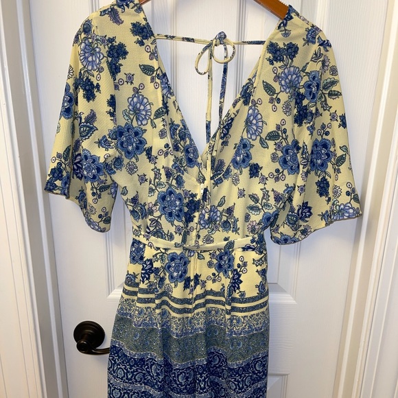 Yellow wrap romper with blue paisley detail - Picture 2 of 2